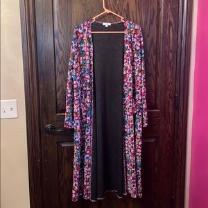 A LulaRoe “Sarah” cardigan.